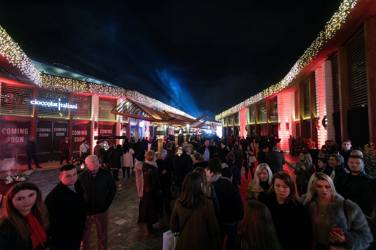 Veliaj Gjate Hapjes Te Kalase Se Tiranes (4)