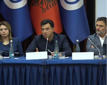 PD tryezë për reformën zgjedhore, Basha: Preferoj mazhoritar, por për konsensus propozojmë sistem proporcional kombëtar