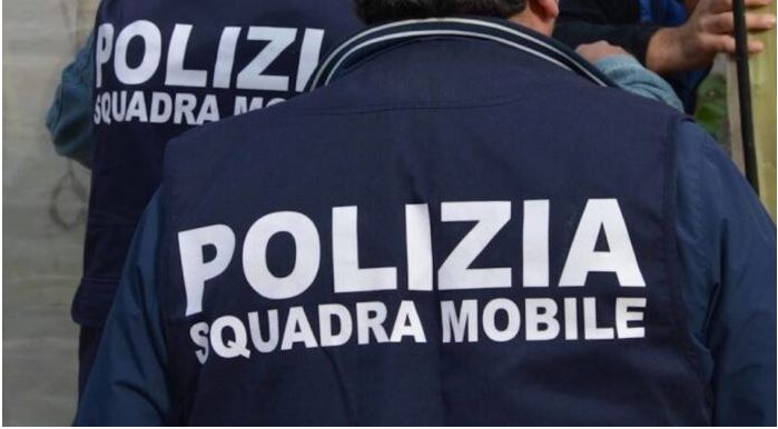 Policia Italiane1
