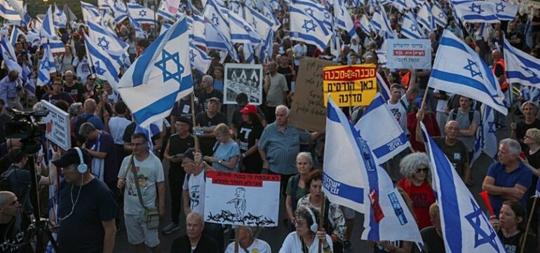 806x378 More Protests Against Netanyahus Government In Israel 1718746564675