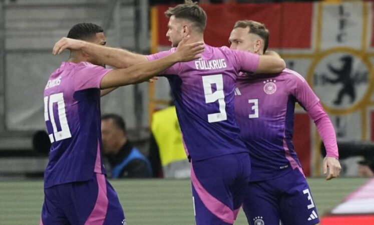 Auto Niclas Fullkrug Center Celebrates With Teammates After Scoring His Sides Second Goal During The International Friendly Soccer Match Between Germany And Netherlands 7801719332506