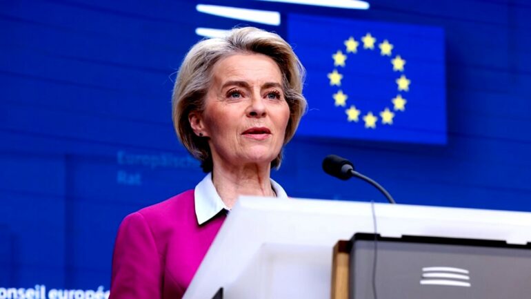 Ursula Von Der Leyen 7