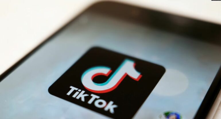 Tik Tok1