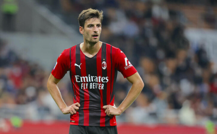 Ac Milan V Venezia Fc Serie A Matteo Gabbia Of Ac Milan In Action During The Serie A 2021/22 Football Match Between Ac