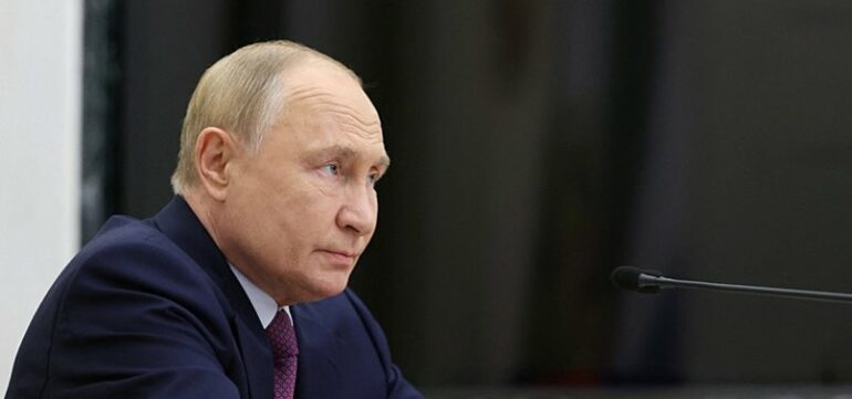 806x378 Putin Says Russia Reserves Right To Use Nuclear Weapons If Belarus Is Attacked 1727293883820