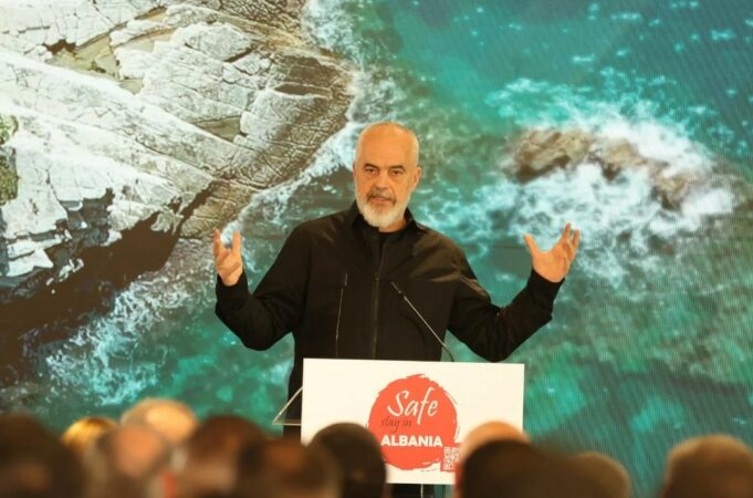 Edi Rama Turizmi