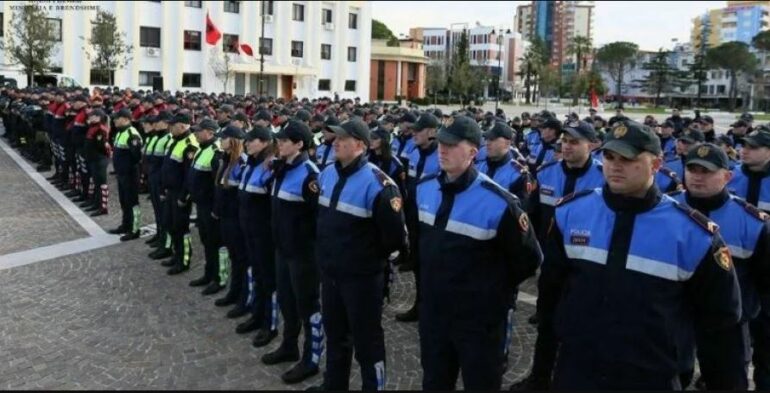 Gara Policia