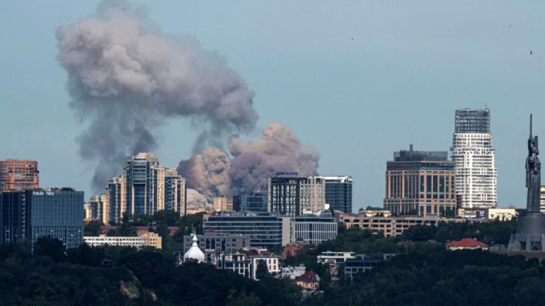 Kyiv Skyline Mak