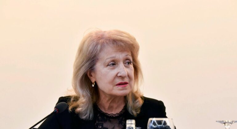 Trendafilova1