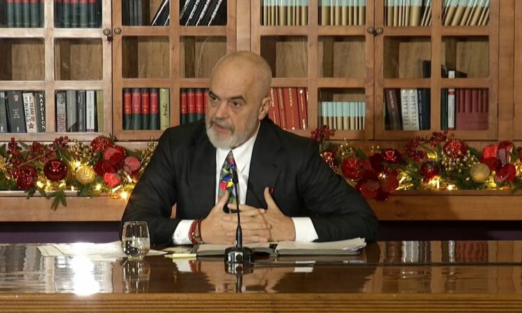 Edi Rama Me Gazetar