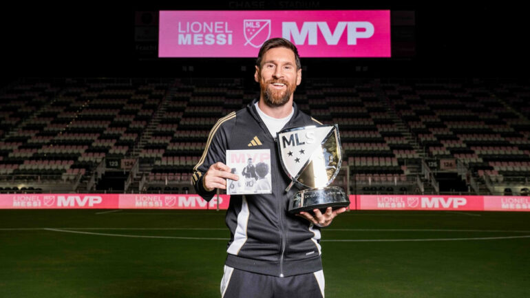 Messi Win Award