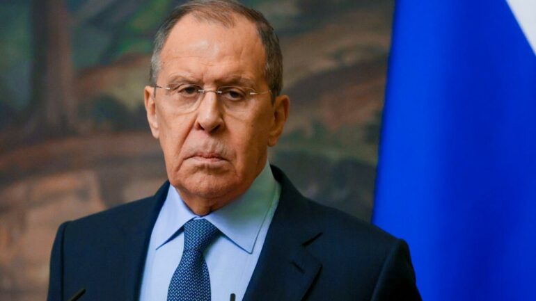 Lavrov 52