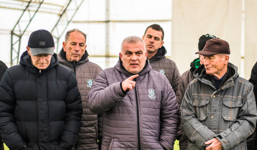 Eksperienca e parë në Kosovë, Edi Martini prezantohet te skuadra e re