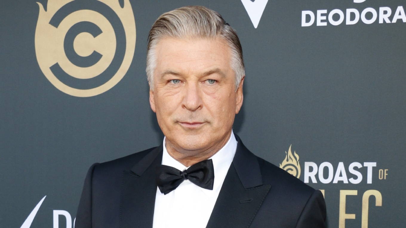 Alec Baldwin diagnostikohet me çrregullim stresi post traumatik pas vdekjes së Halina Hutchins në xhirimet e  Rust    