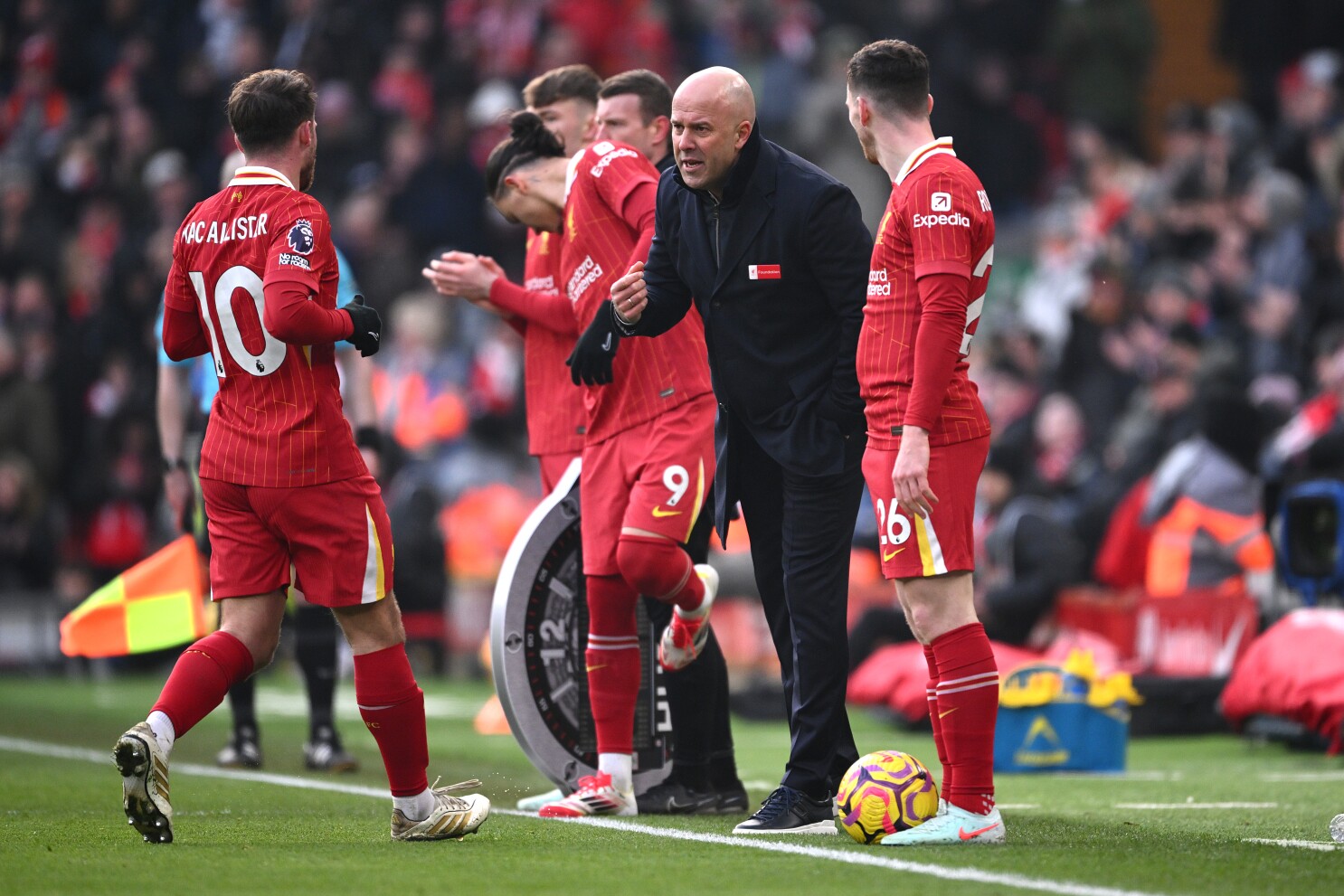 Premier League/ Liverpool fiton sërish, të kuqtë një hap larg titullit kampion