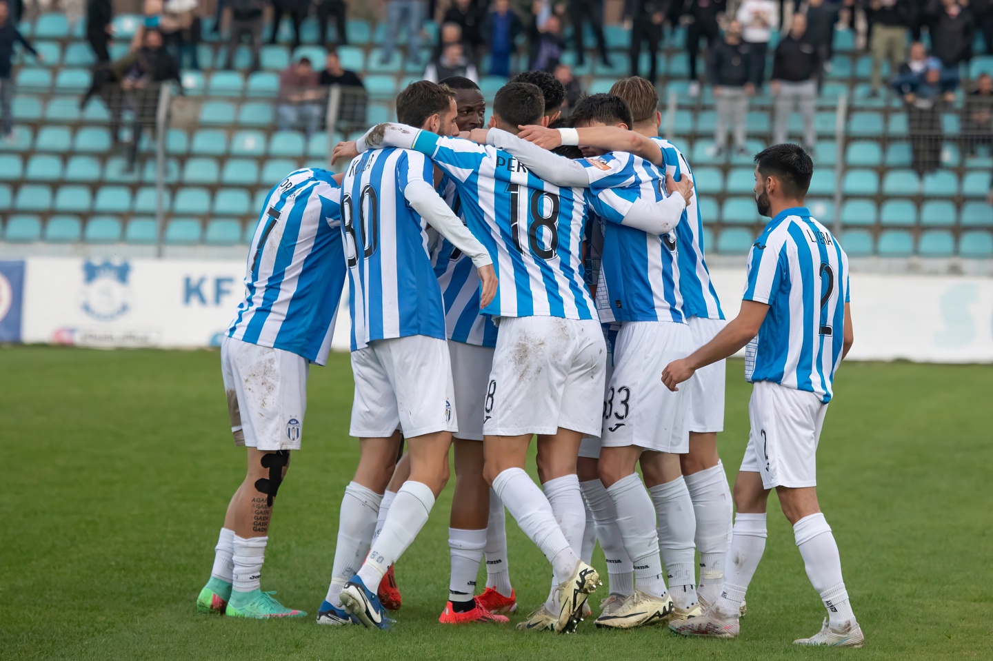 ZYRTARE/ Prag derbit me Partizanin, mesfushori i Tiranës rinovon kontratën