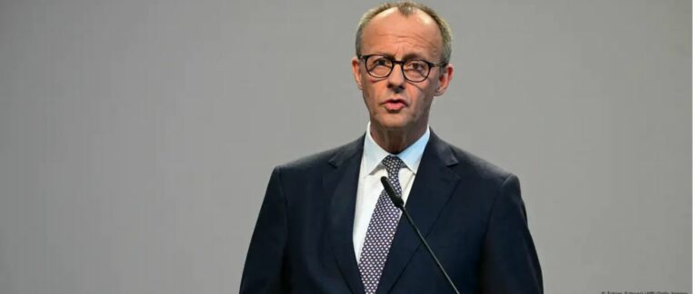 Fridrich Merz1
