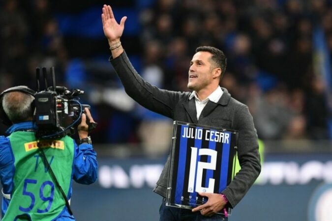 Julio Cesar E1540174073272