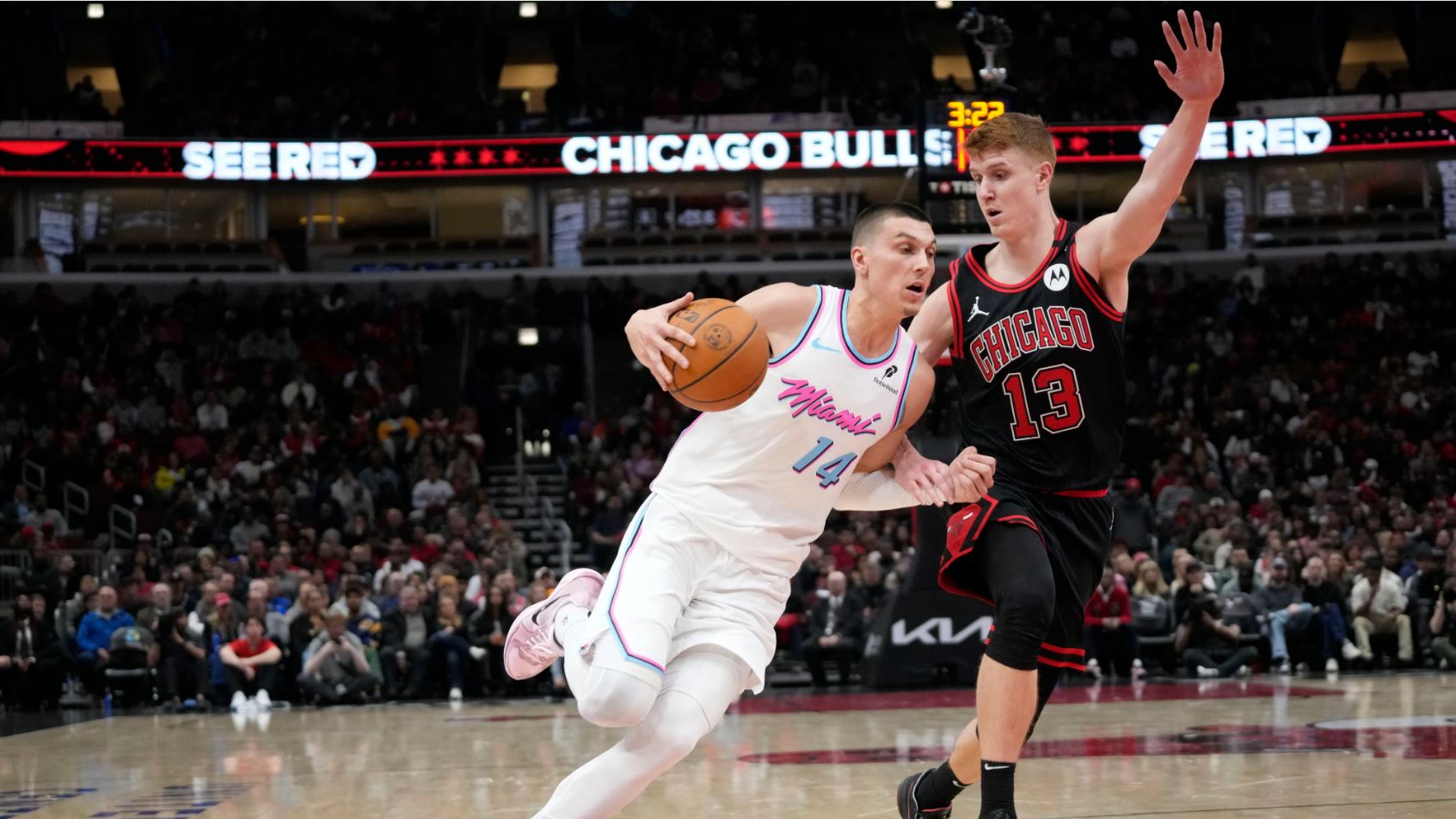 NBA/ Miami e Dallas kalojnë më tej, përcaktohen finalistët e fazës “Play-in”